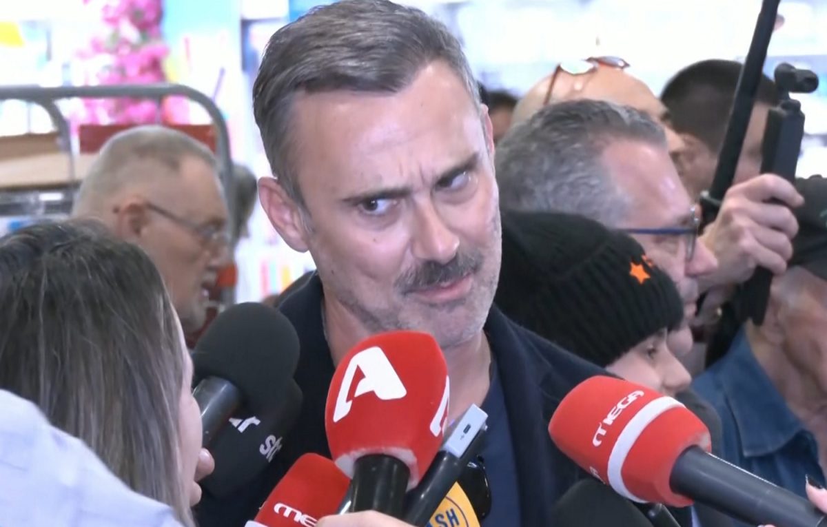 Γιώργος Καπουτζίδης