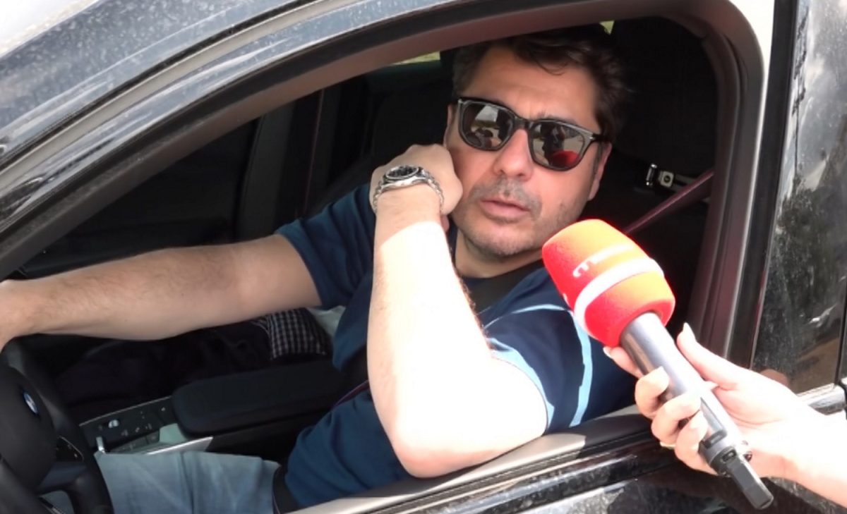 Λάμπρος Κωνσταντάρας