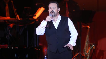 Κώστας Μακεδόνας