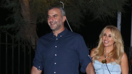 Γωγώ Μαστροκώστα