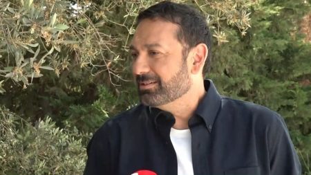 Μιχάλης Μαρίνος