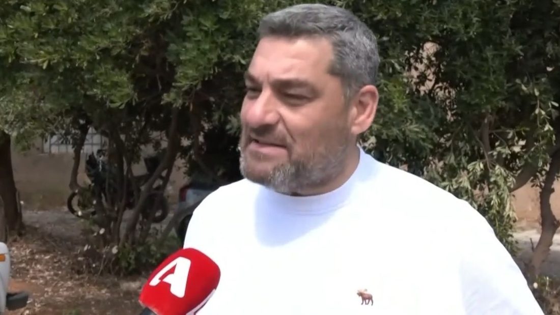 Μάνος Νιφλής