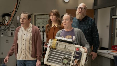 stuart-fails-to-save-the-universe-hbo-max