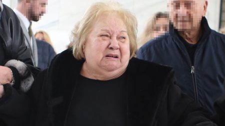Αγγελική Τσικμετζόγλου