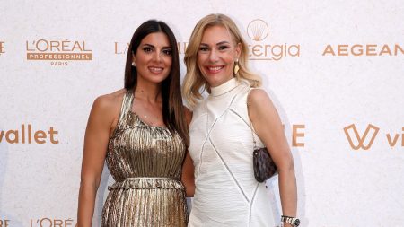 Σταματίνα Τσιμτσιλή, Τίνα Μεσσαροπούλου