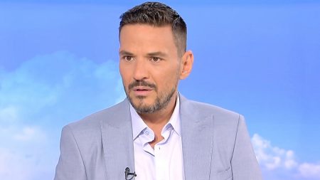 Κώστας Τσουρός
