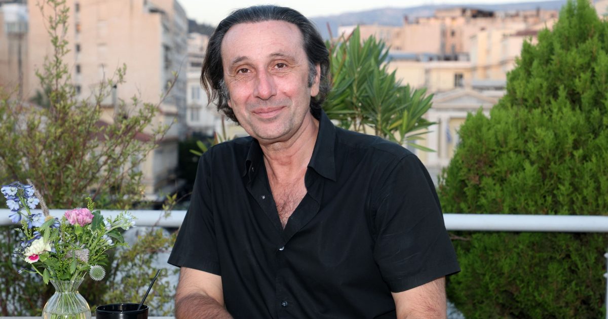 Ρένος Χαραλαμπίδης: «Στην τηλεόραση καταφύγαμε στον ρεαλισμό και «σκοτώσαμε» το ενδιαφέρον»