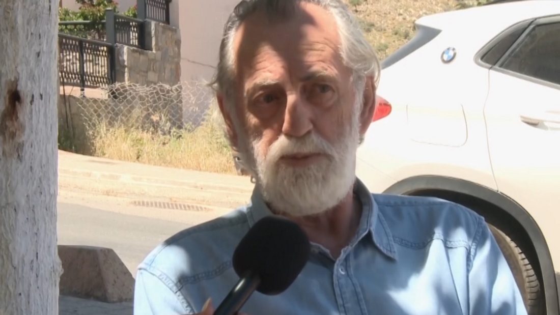 Δυο μαύρα πουκάμισα