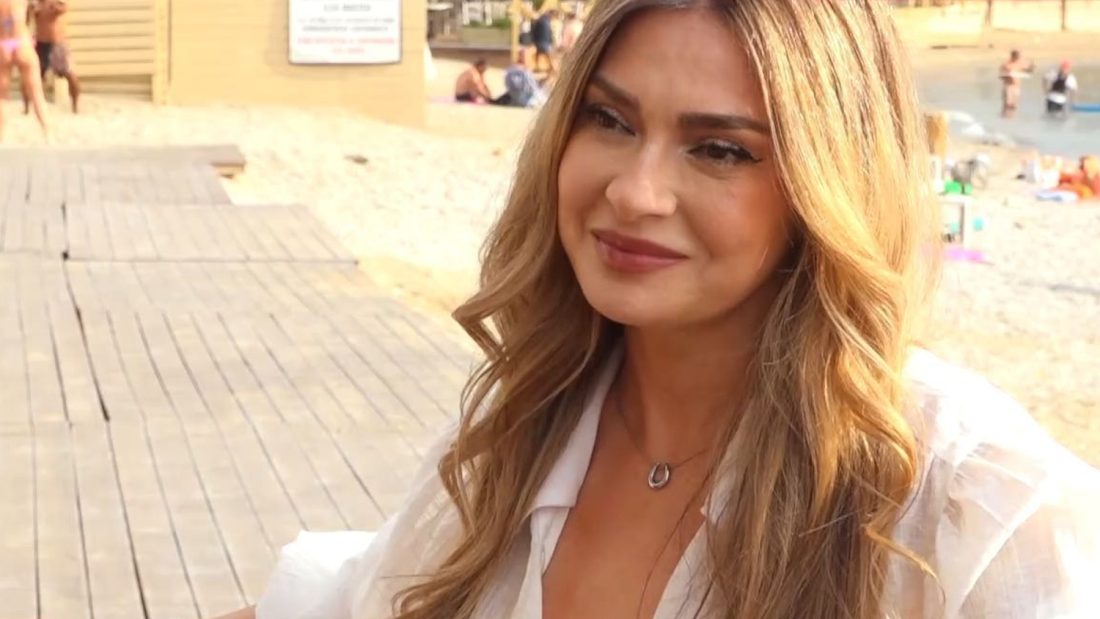 Αποστολία Ζώη