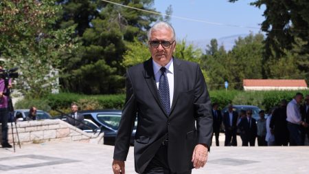 Δημήτρης Αβραμόπουλος