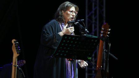 Μαρία Φαραντούρη