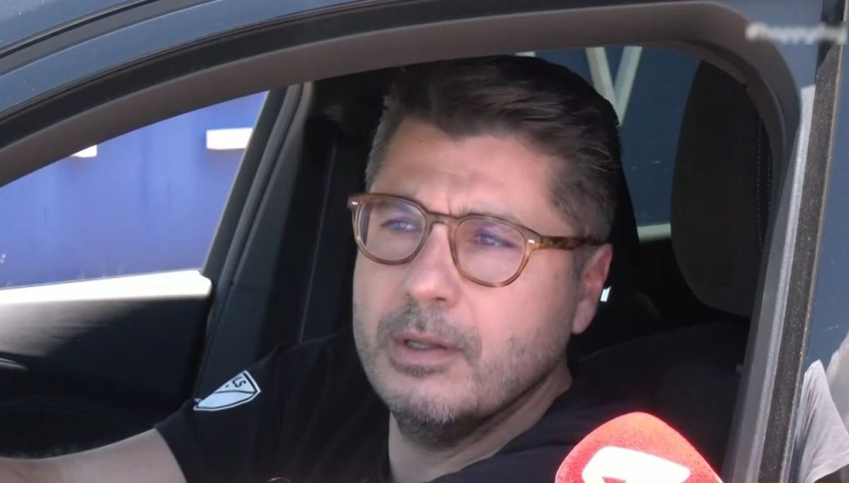 Λάμπρος Κωνσταντάρας