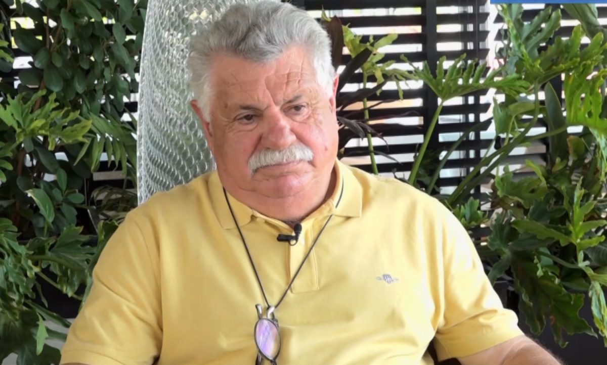 Λευτέρης Λαζάρου
