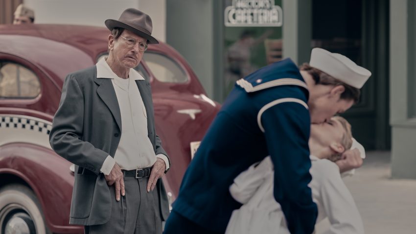 life-larry-and-the-pursuit-of-unhappiness-an-almost-history-of-america-warner-bros