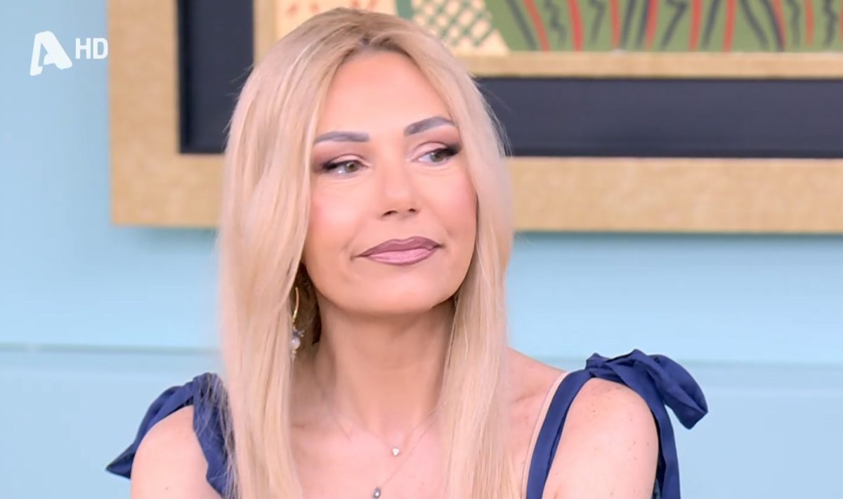 Τίνα Μεσσαροπούλου