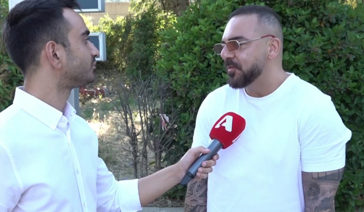 Τριαντάφυλλος