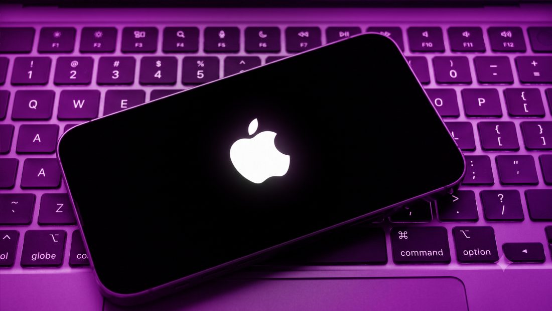 Η Apple μηνύει την OpenAI για μαζική κλοπή μυστικών hardware