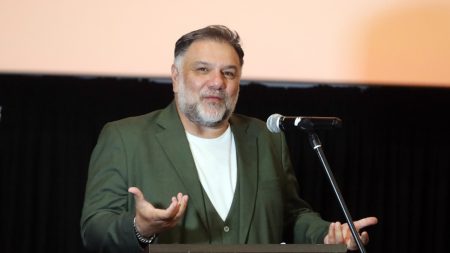 Γρηγόρης Αρναούτογλου