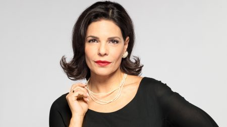 Μαρίνα Ασλάνογλου