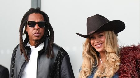 Beyonce – Jay Z: Άντρας έπεσε με το αυτοκίνητό του πάνω στις πύλες της έπαυλής τους