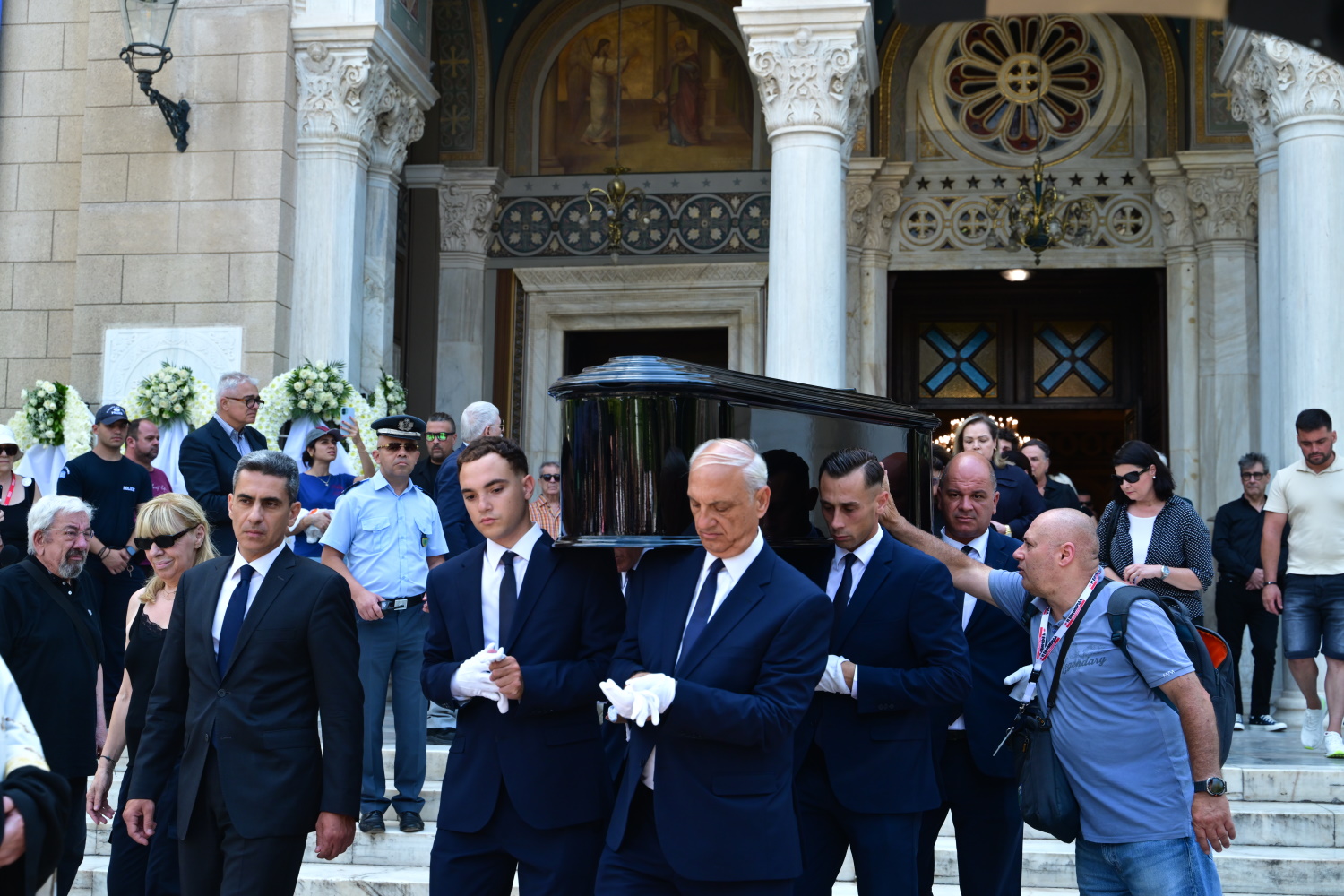 Μάρω Κοντού