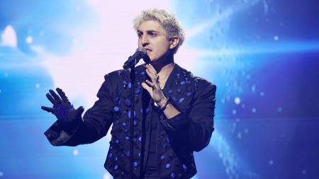 Good Job Nicky: «Είμαι έτοιμος να φύγω στο εξωτερικό – Ονειρεύομαι ακόμα να κερδίσω 8 Grammy, δεν συμβιβάζομαι με το 1»