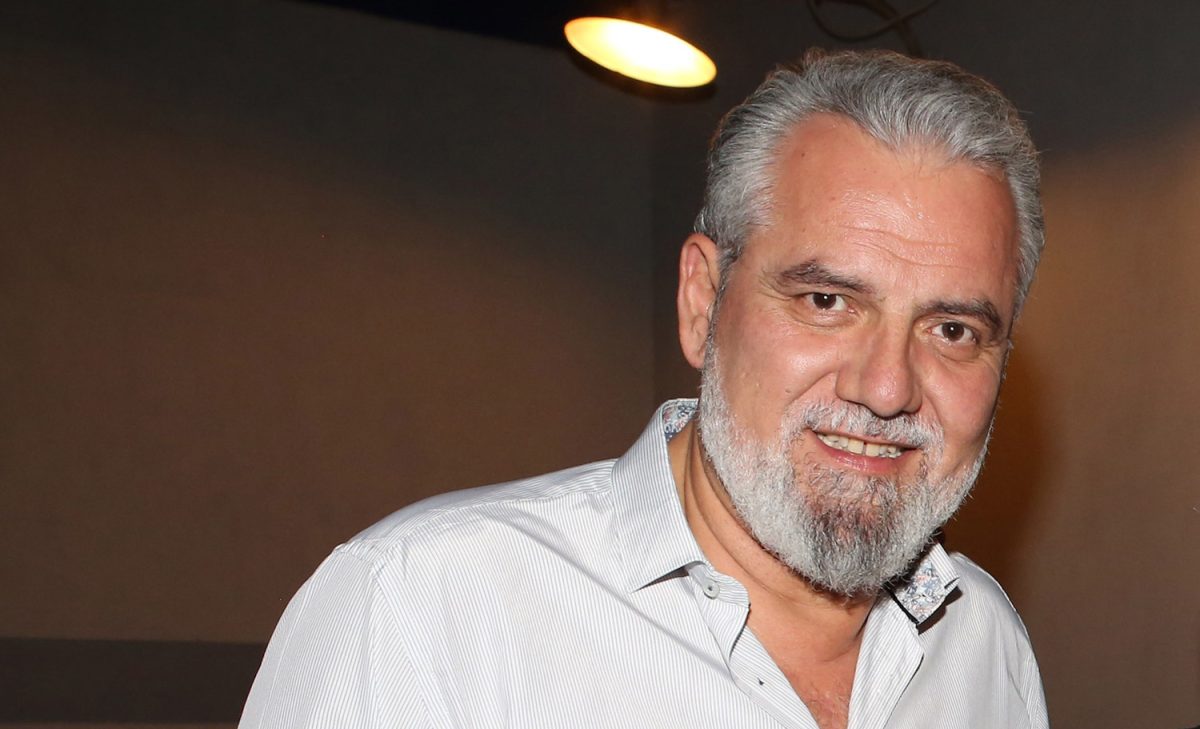 Μάνος Πετούσης