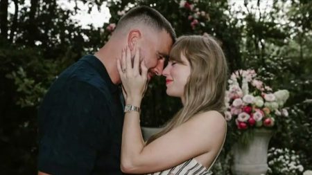 Taylor Swift – Travis Kelce: Πώς κατάφεραν να κρατήσουν κρυφό τον γάμο της δεκαετίας από τα social media