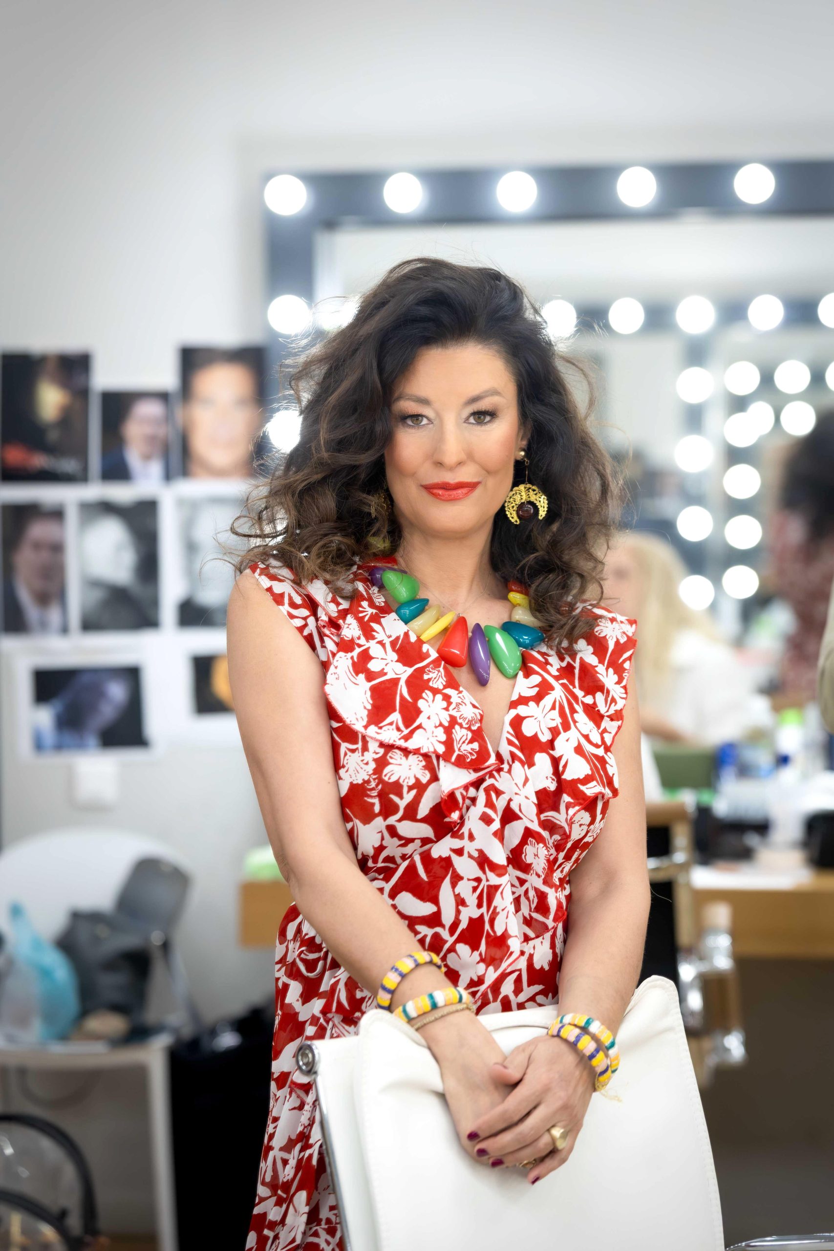 your face sounds familiar backstage dorothea merkouri