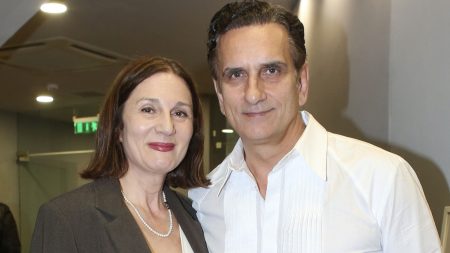 Έλενα Καρακούλη, Νίκος Ψαρράς