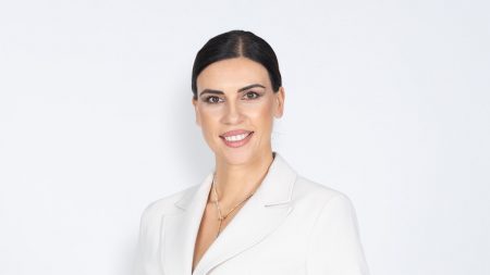Άννα Λιβαθυνού
