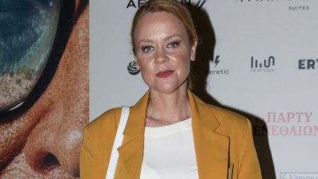 Λένα Παπαληγούρα: «Θέλει απίστευτη ισορροπία στο πως να οριοθετείς και να μην αφήνεις ανεξέλεγκτα τα πράγματα»