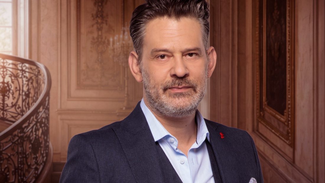 Γιάννος Περλέγκας, Οι κόρες της Αρετής