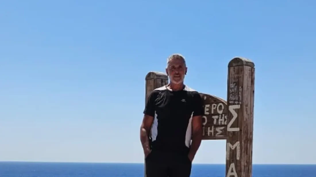 Σταύρος Ζαλμάς: Ταξίδεψε στη Γαύδο και φωτογραφήθηκε στο νοτιότερο σημείο της Ευρώπης