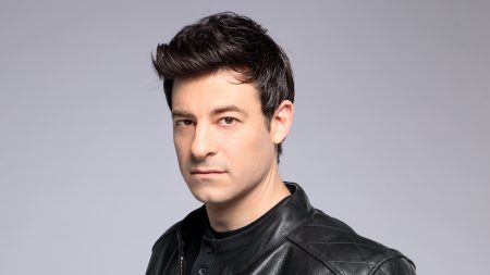 Φόνοι στο Καμπαναριό: Ο Θάνος Λέκκας «εισβάλλει» στη νέα σεζόν και φέρνει τα πάνω κάτω στη Μονή