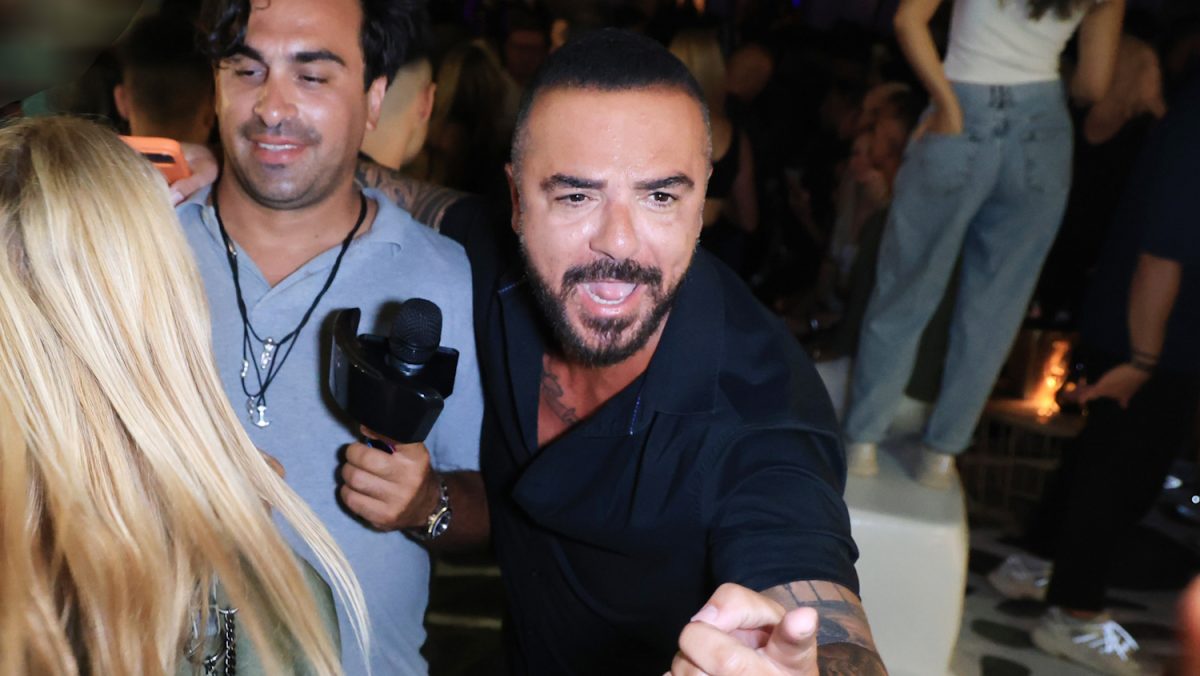Τριαντάφυλλος