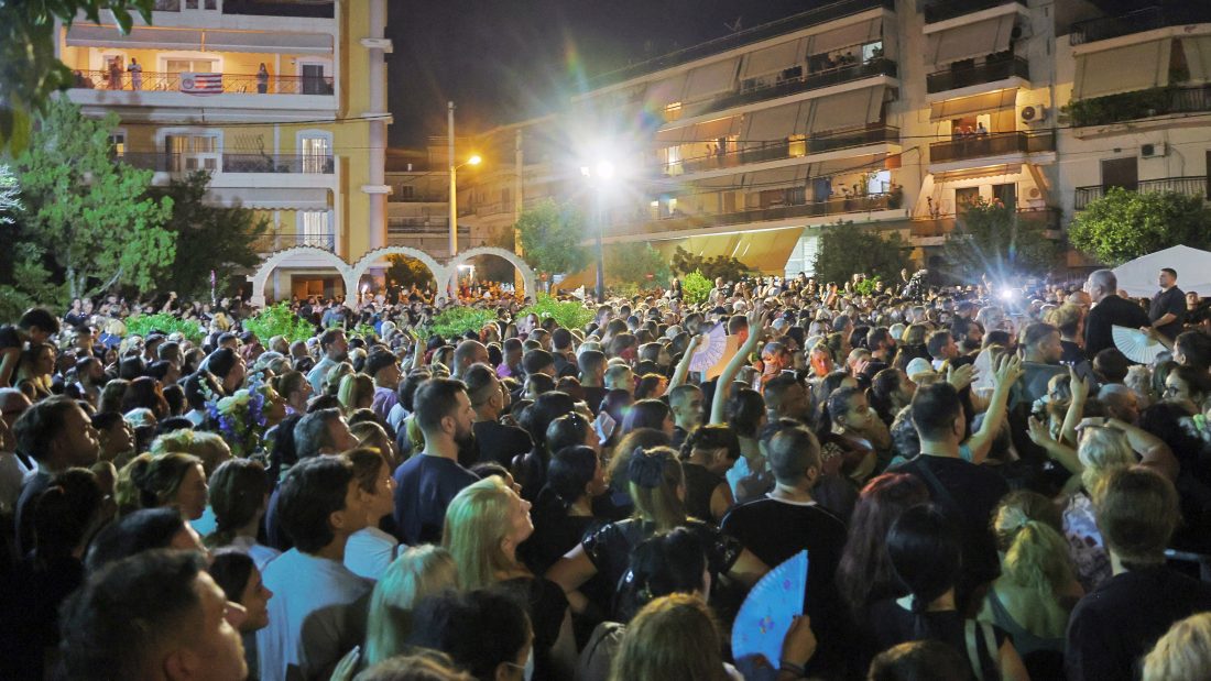 Γιώργος Μαζωνάκης