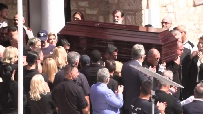 Γιώργος Μαζωνάκης