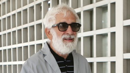 Πέτρος Φιλιππίδης