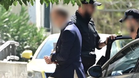 58χρονος γιατρός