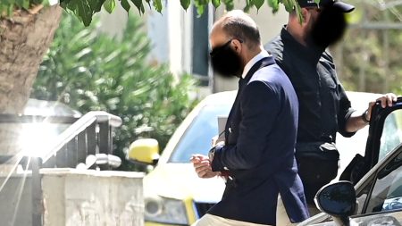 Γιατρός