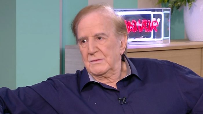 Γιώργος Κωνσταντίνου
