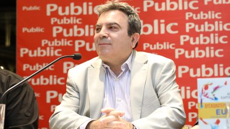 Αντώνης Καρπετόπουλος