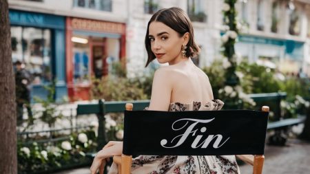 Lily Collins