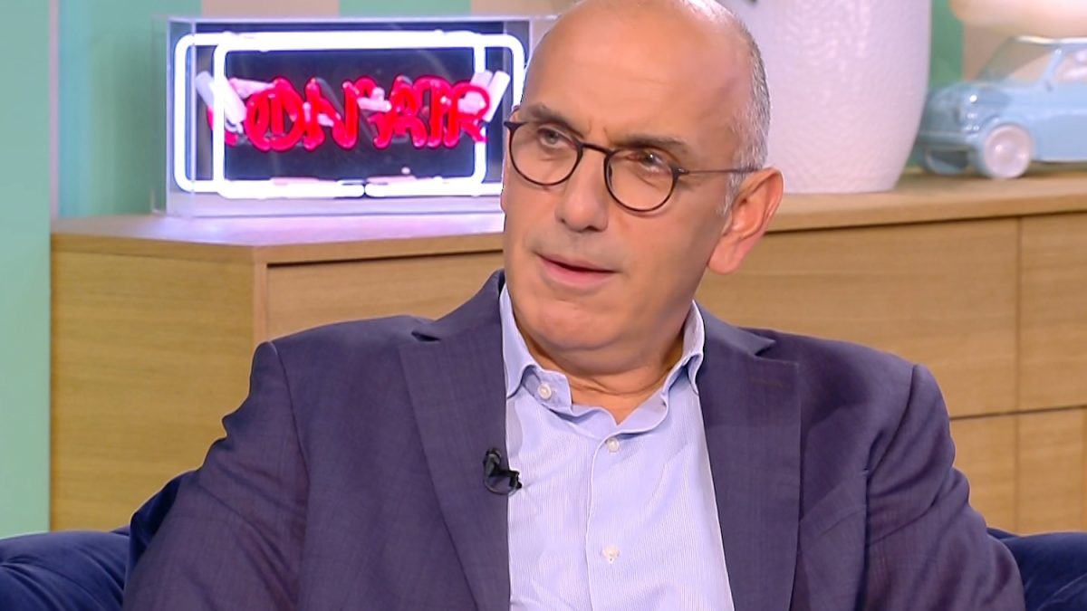 Μανώλης Κωστίδης