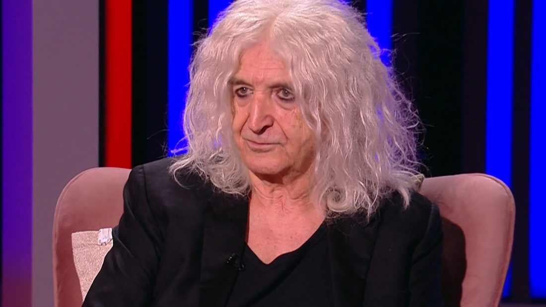 Νίκος Καρβέλας