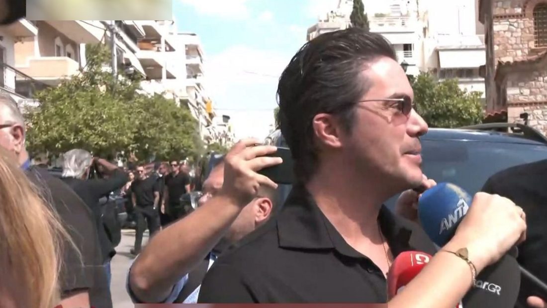 Νίκος Οικονομόπουλος