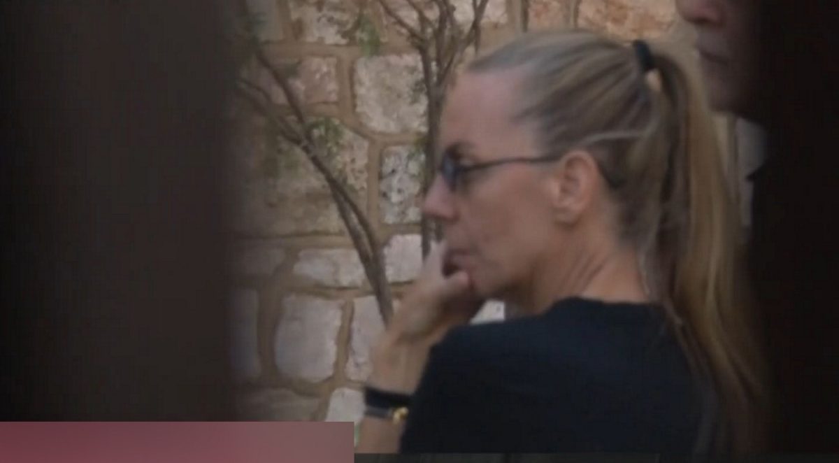 Βάσω Μαζωνάκη
