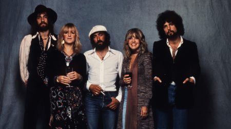 fleetwood-mac-the-chain-apple-tv