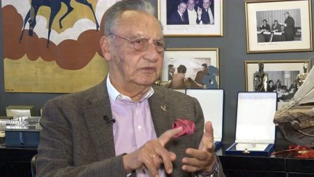Μάκης Μάτσας